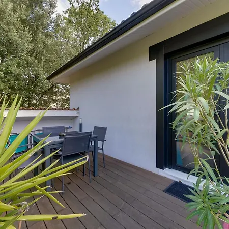 T2 Au Calme Jardin & Parking, 15 Min Bordeaux Apartman Tresses