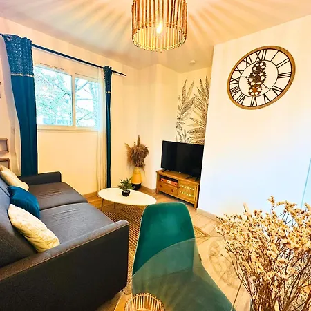 T2 Au Calme Jardin & Parking, 15 Min Bordeaux Tresses